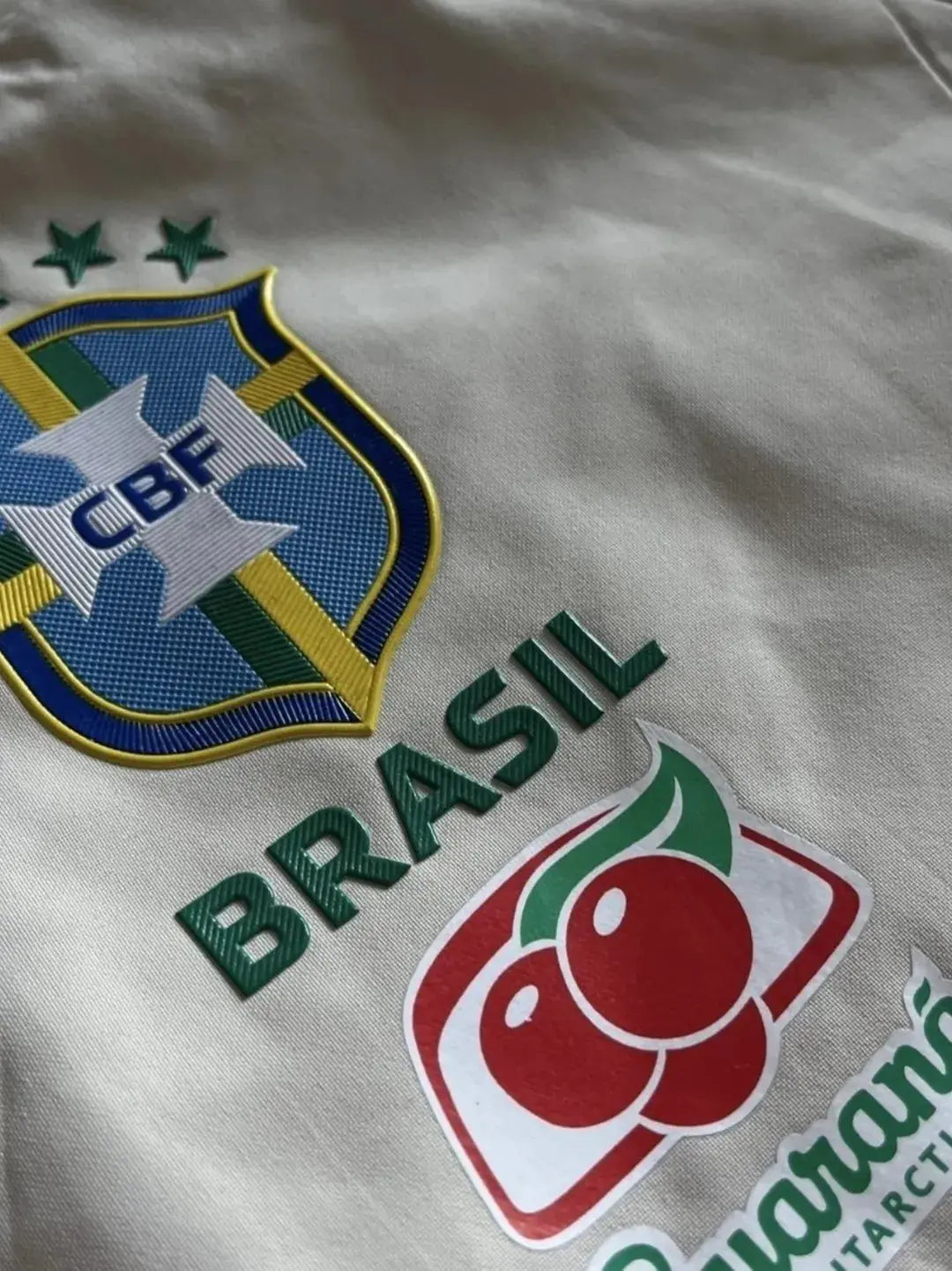 BRASIL WINDBREAKER - CREAM CMY