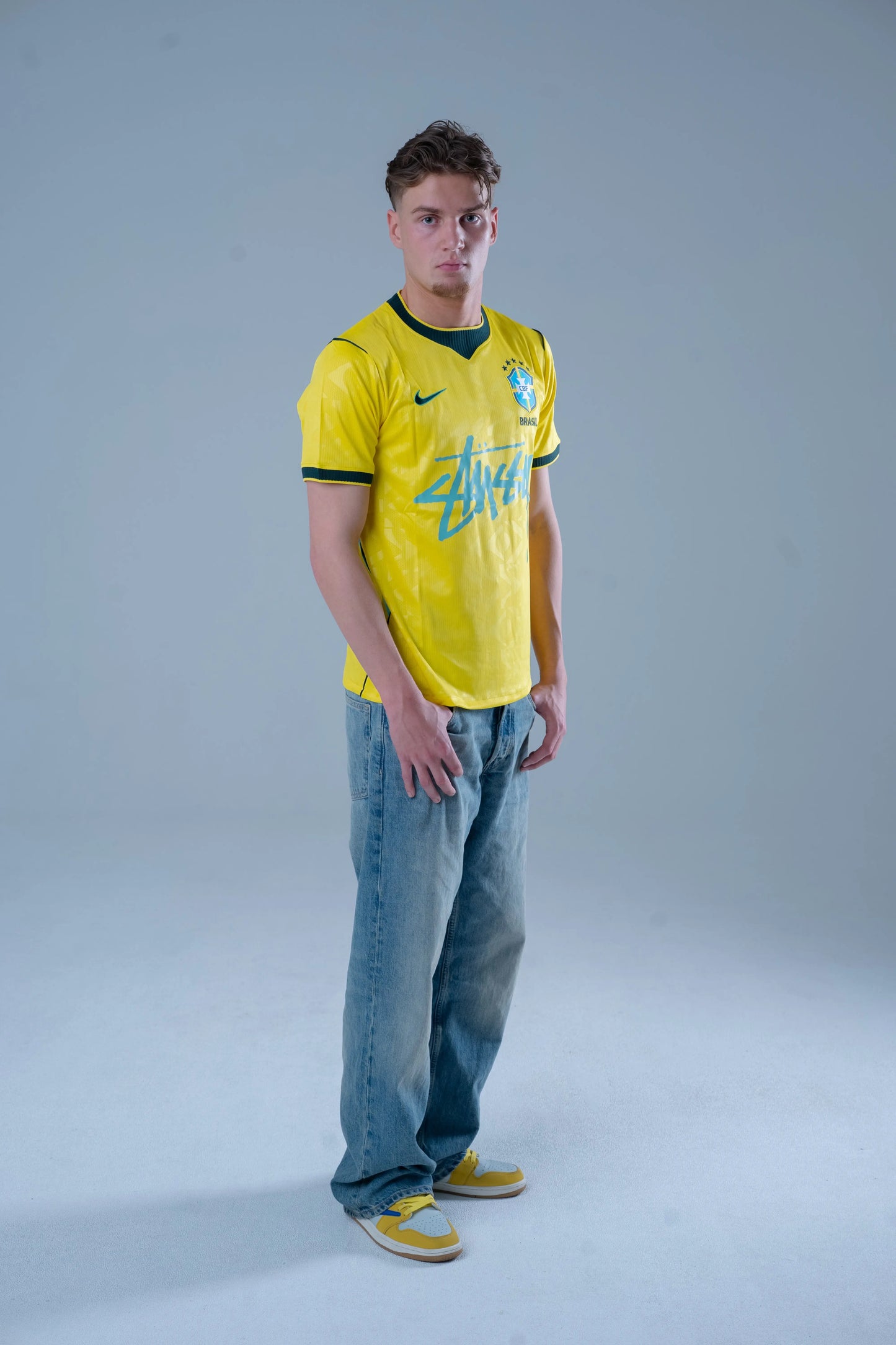 STÜSSY X BRASIL 2026 - HOME CMY