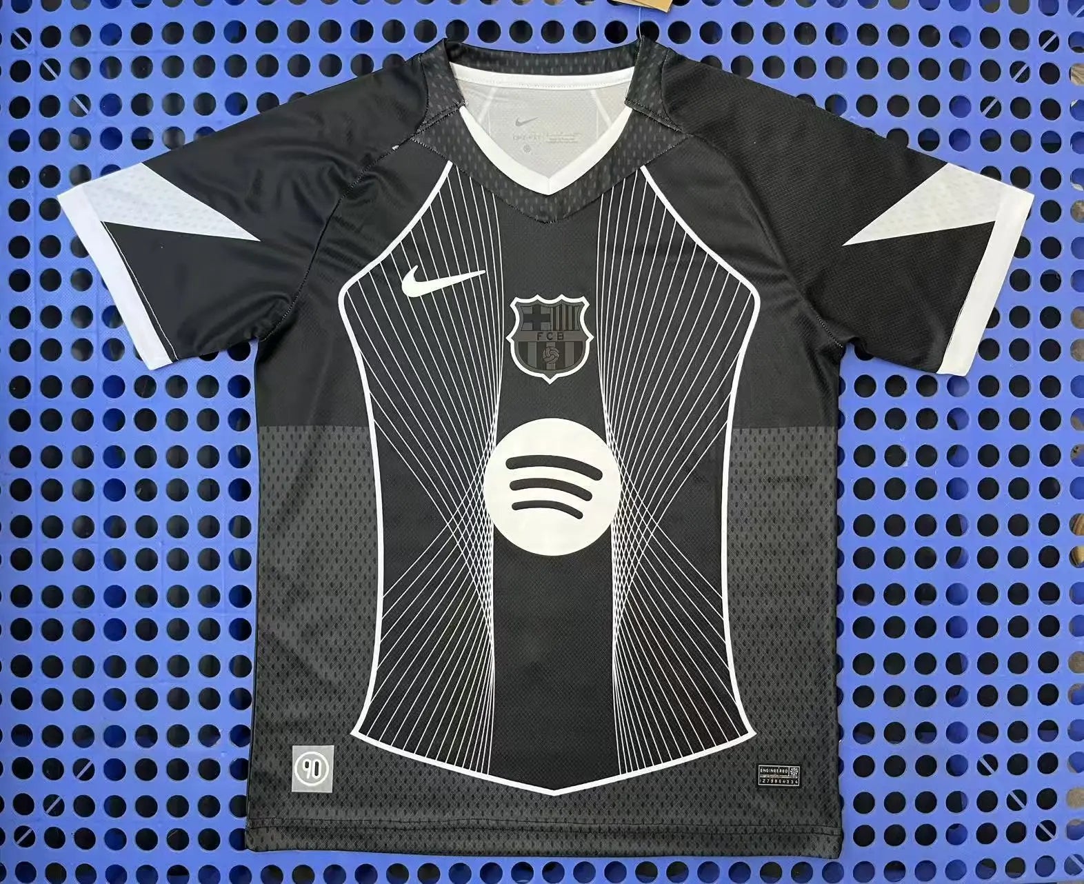FC BARCELONA - BLACK AND WHITE CMY
