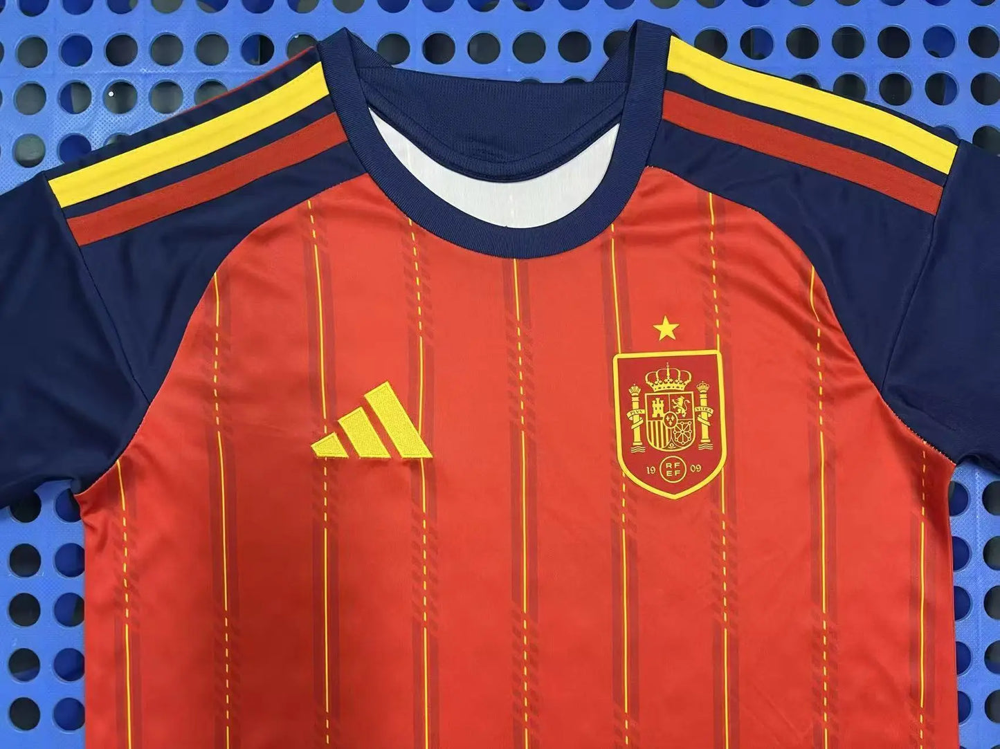 SPANISH HOME 2026 CMY
